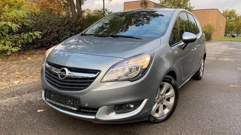 Gebraucht Opel Meriva Active 120 PS (88 kW) 2014 Silber Van / Kleinbus