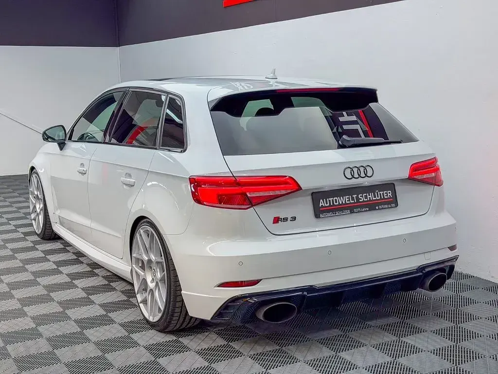 Gebraucht Audi RS3 Comfort 400 PS (294 kW) 2018 Weiß Limousine