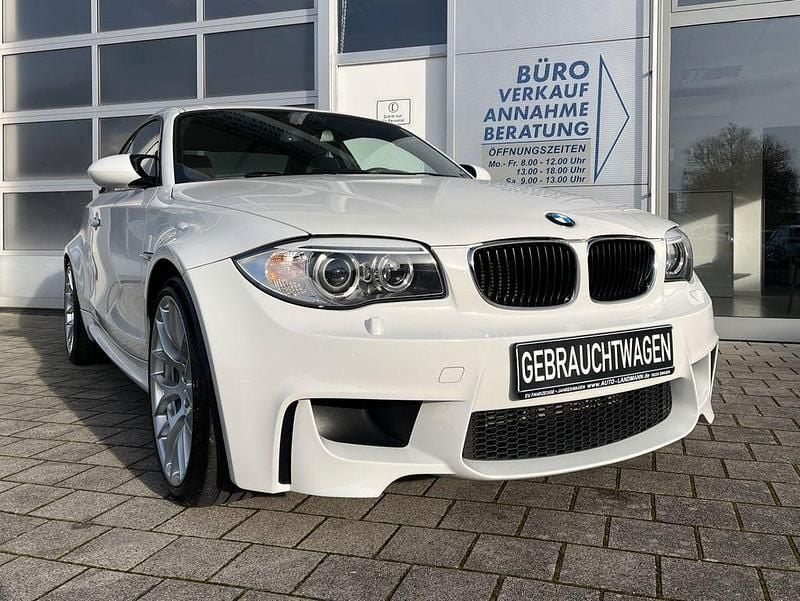 Alpinweiss Gebraucht 2012 BMW 1M Shadowline Coupé | 69.895 € - Bild 1/4