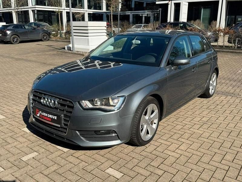 Gebraucht Audi A3 Ambition 122 PS (89 kW) 2013 Grau Limousine