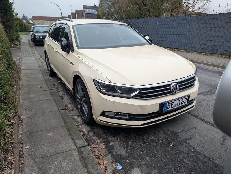Gebraucht VW Passat Trendline 150 PS (110 kW) 2017 Andere farben Kombi