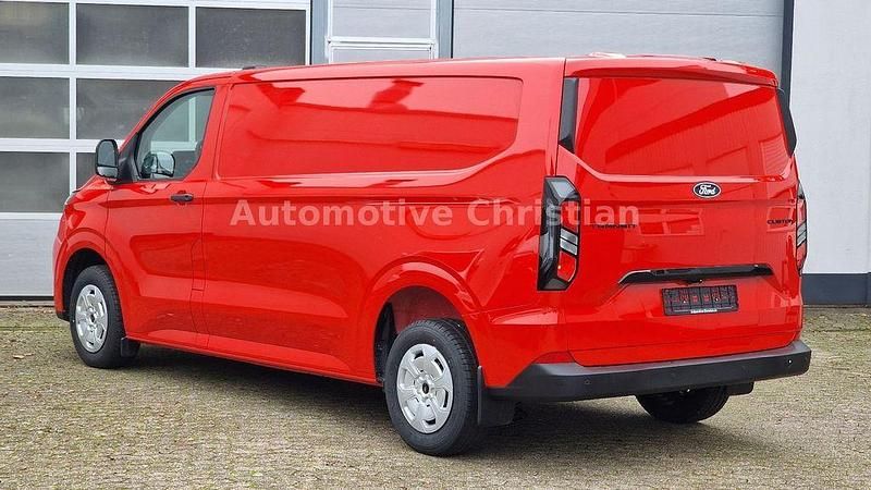 Neu Ford Transit Custom Trend 136 PS (100 kW) 2026 Rot Van / Kleinbus
