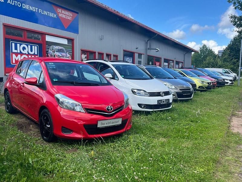 Gebraucht Ford Mondeo 120 PS (88 kW) 2012 Silber Limousine