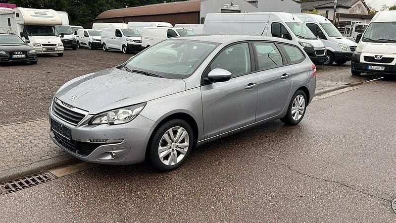 Blau Gebraucht 2015 Peugeot 308 Active Kombi | 6.800 € (Guter Preis) - Bild 1/4