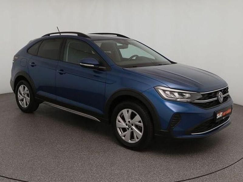 Blau Gebraucht 2023 VW Taigo Life SUV | 16.440 € - Bild 1/4