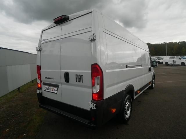 Gebraucht Fiat Ducato 179 PS (131 kW) 2024 Weiß Van