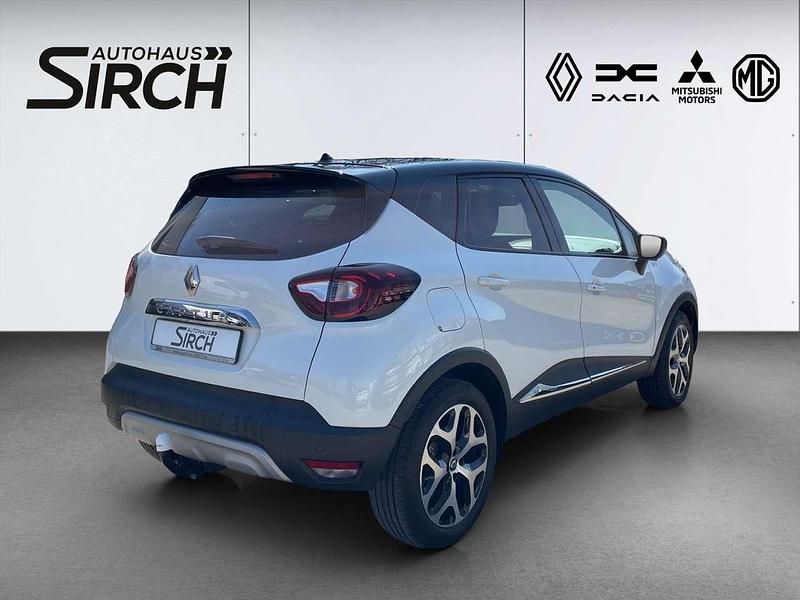 Gebraucht Renault Captur Collection 131 PS (96 kW) 2019 Weiss qnc+schwarz gne SUV