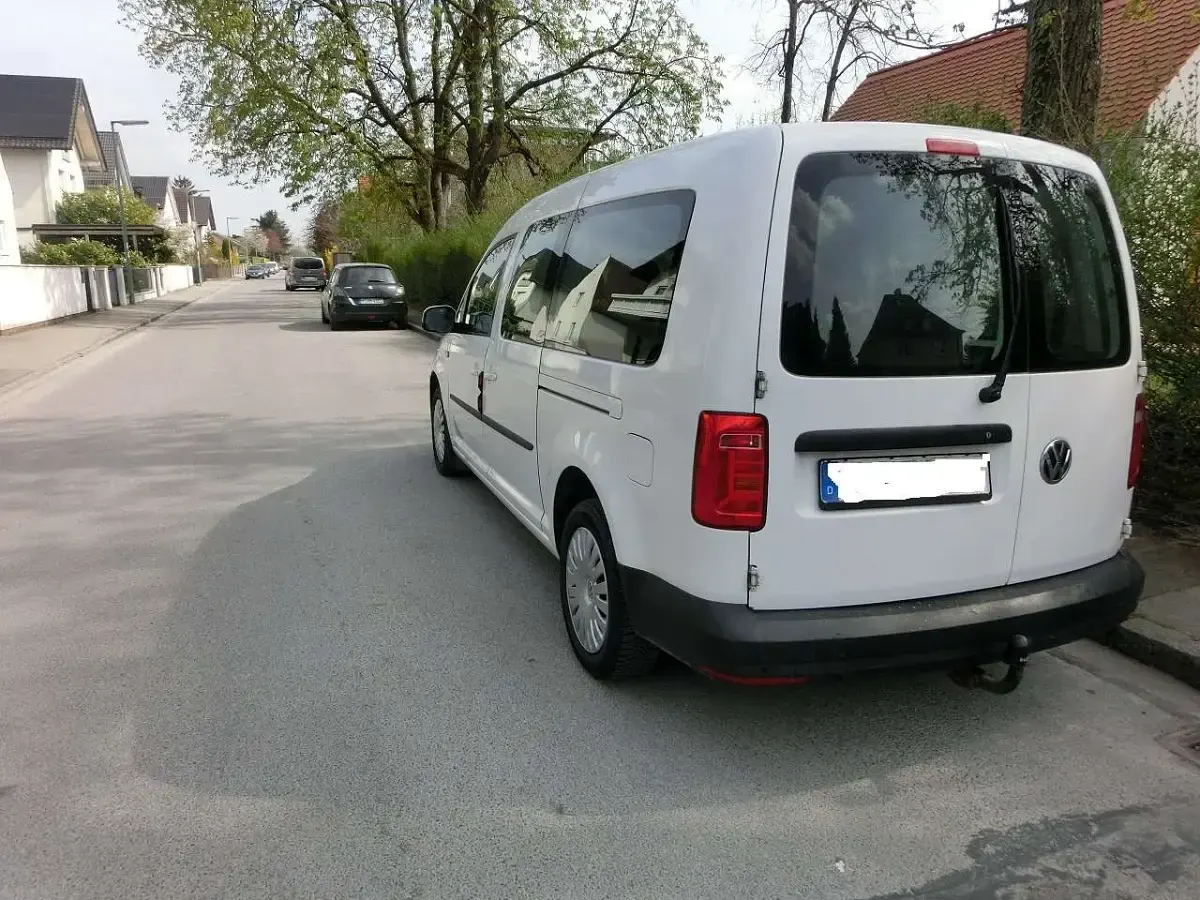Gebraucht VW Caddy Trendline 102 PS (75 kW) 2015 Candyweiß Van / Kleinbus