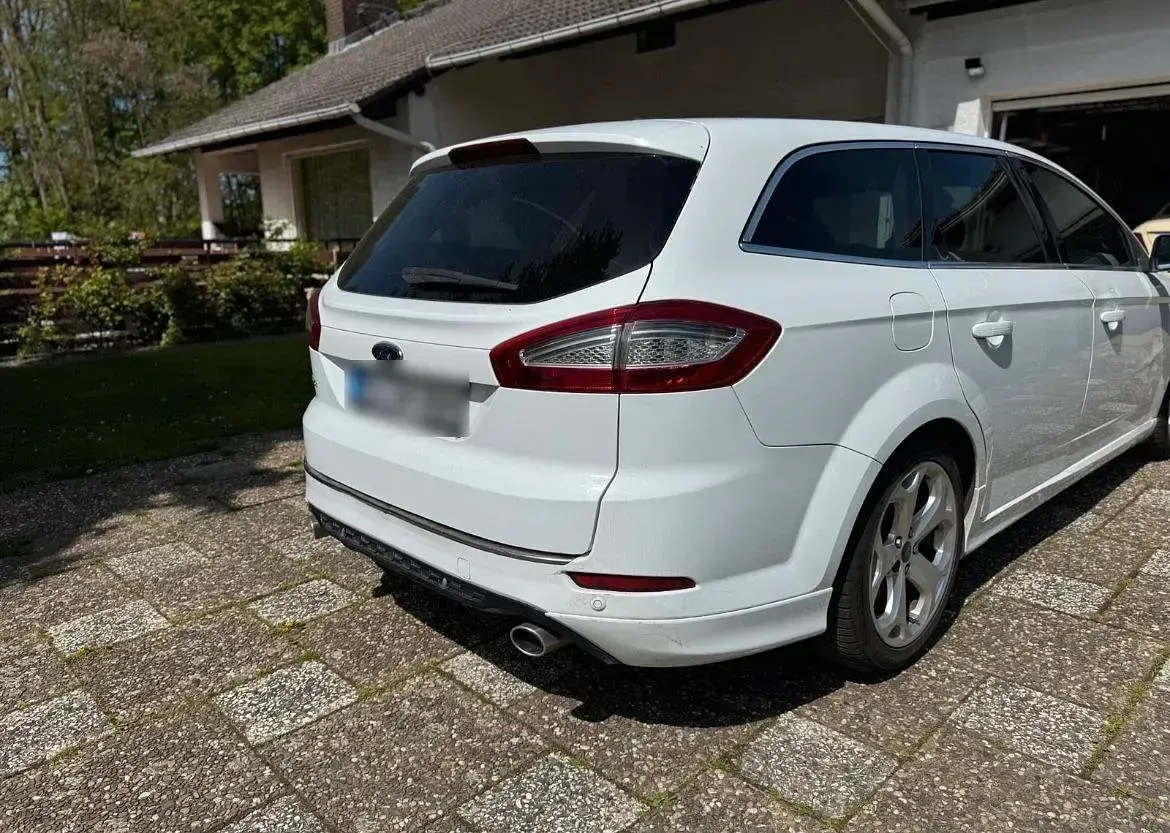 Gebraucht Ford Mondeo Trend 200 PS (147 kW) 2014 Weiß Kombi