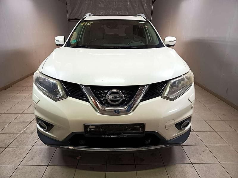 Gebraucht Nissan X-Trail Acenta 131 PS (96 kW) 2016 Brilliant white (m) SUV