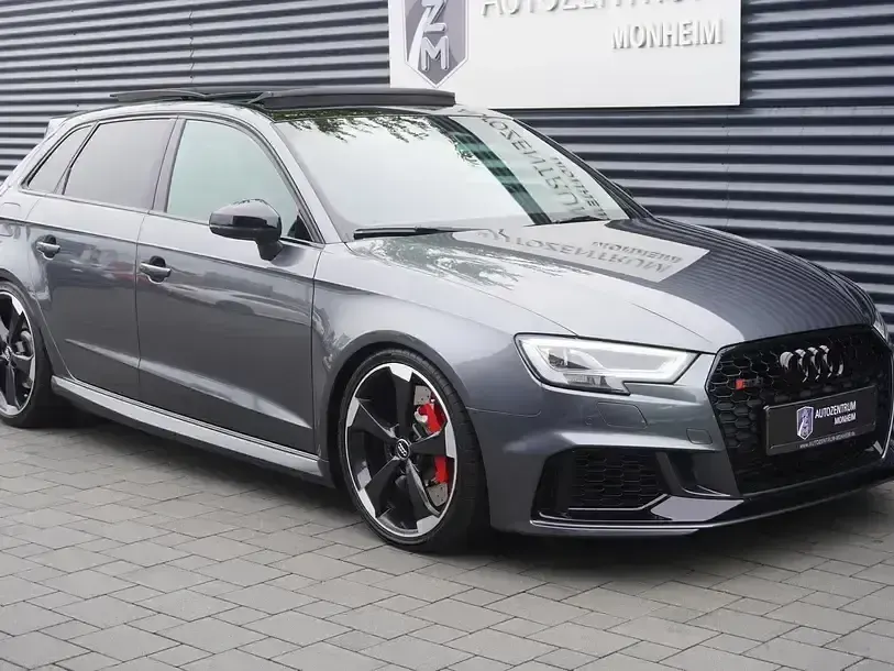Gebraucht Audi RS3 Advanced 400 PS (294 kW) 2019 Daytonagrau perleffekt metallic Limousine
