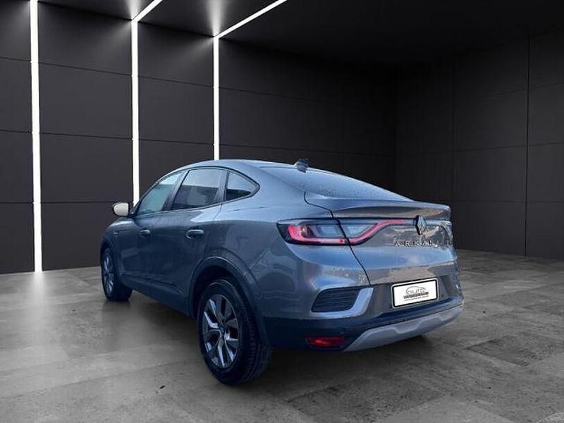 Second-hand Renault Arkana Evolution 331 CP (243 kW) 2023 Andere SUV