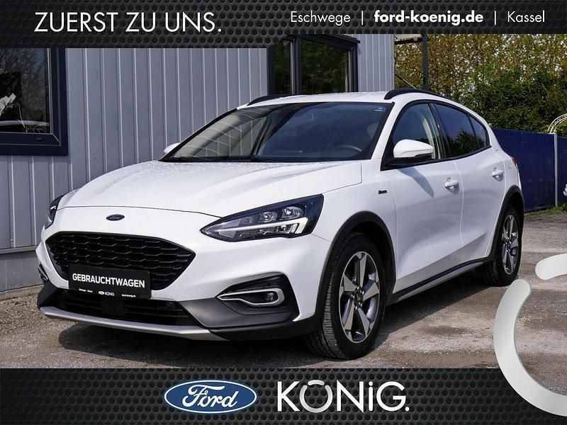 Weiß Gebraucht 2022 Ford Focus Active Limousine | 17.380 € (Guter Preis) - Bild 1/4