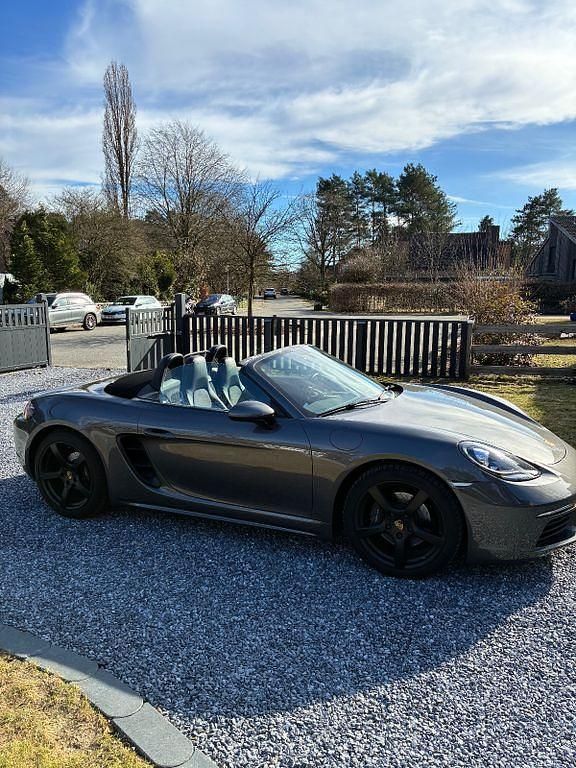 Gebraucht Porsche Boxster 299 PS (219 kW) 2019 Grau Cabrio