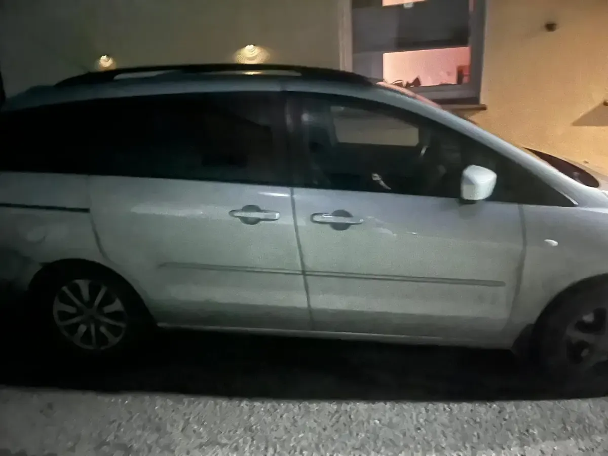 Gebraucht Mazda 5 119 PS (87 kW) 2007 Grau Van / Kleinbus