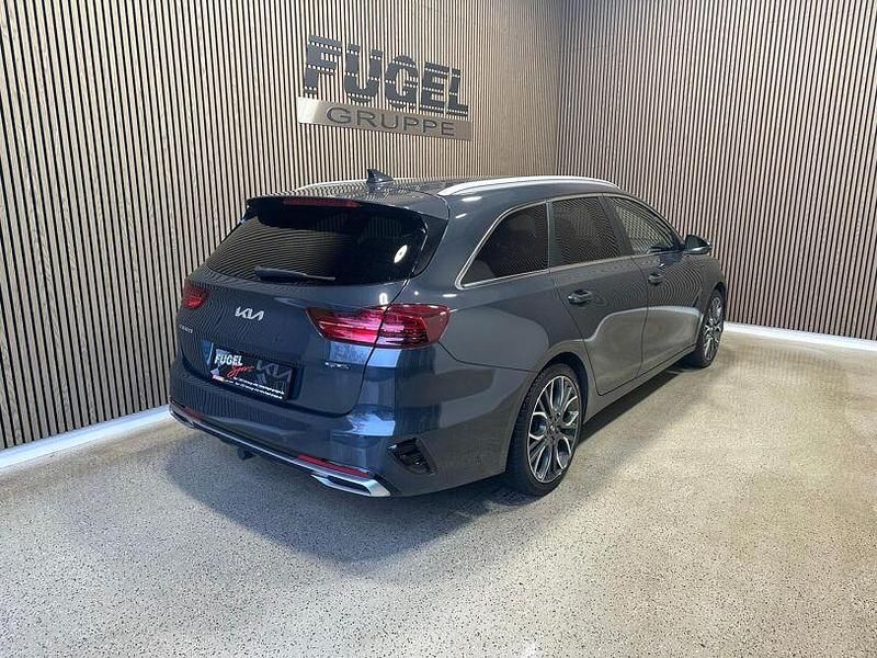 Gebraucht Kia Ceed Sportswagon GT-Line 160 PS (117 kW) 2021 Dark penta metal Kombi