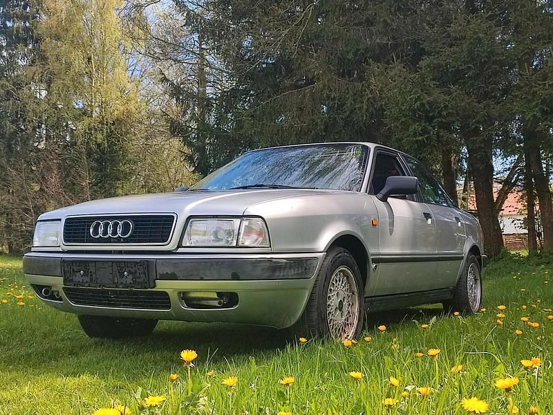 Second-hand Audi 80 115 CP (84 kW) 1993 Argintiu Berlinǎ