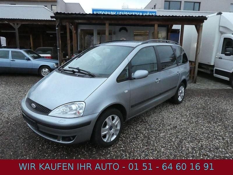 Gebraucht Ford Galaxy Ghia 140 PS (102 kW) 2003 Silber Van / Kleinbus