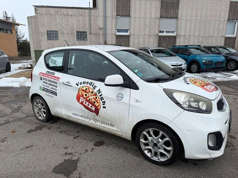 Second-hand Kia Picanto Edition 7 69 CP (50 kW) 2013 Alb Hatchback