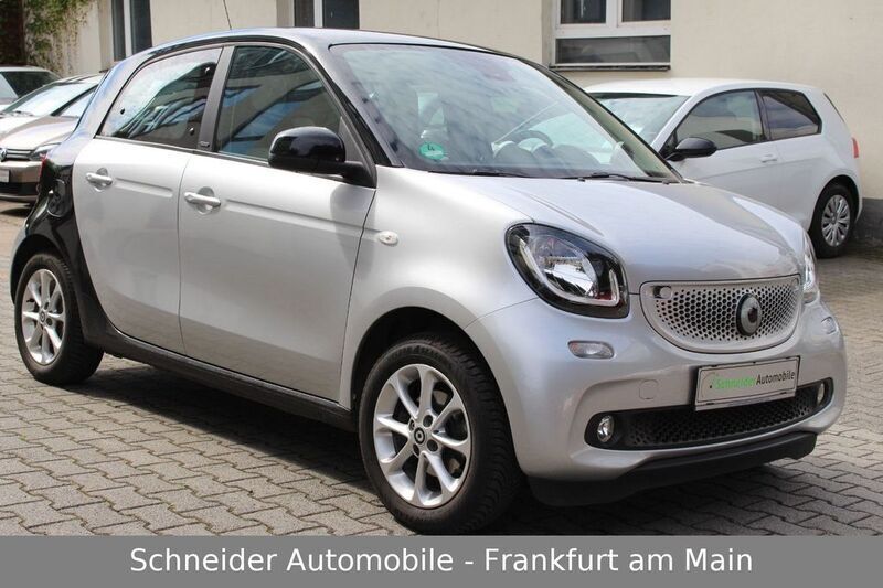 Silber Gebraucht 2015 Smart ForFour Limousine | 6.490 € (Guter Preis) - Bild 1/4