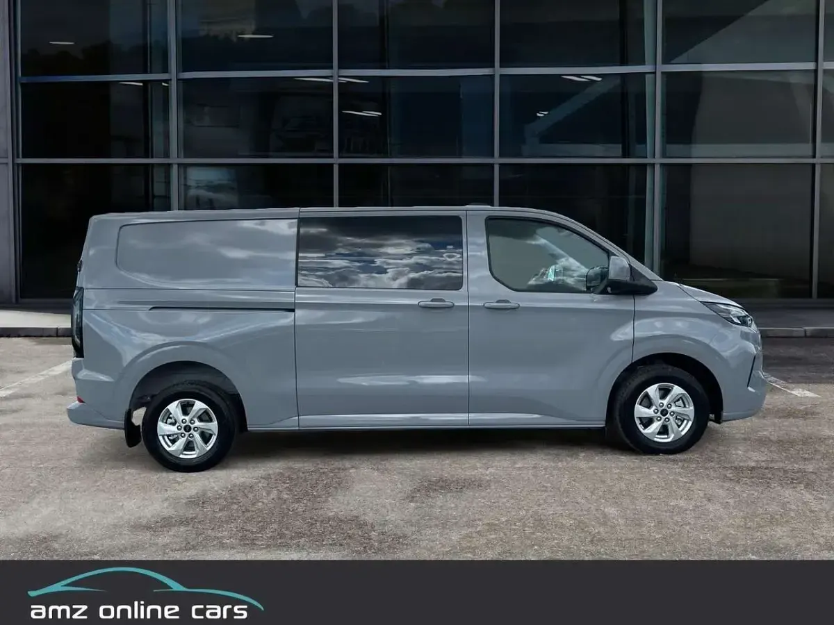 Neu Ford Transit Custom Limited 170 PS (125 kW) 2026 Magnetic met Limousine