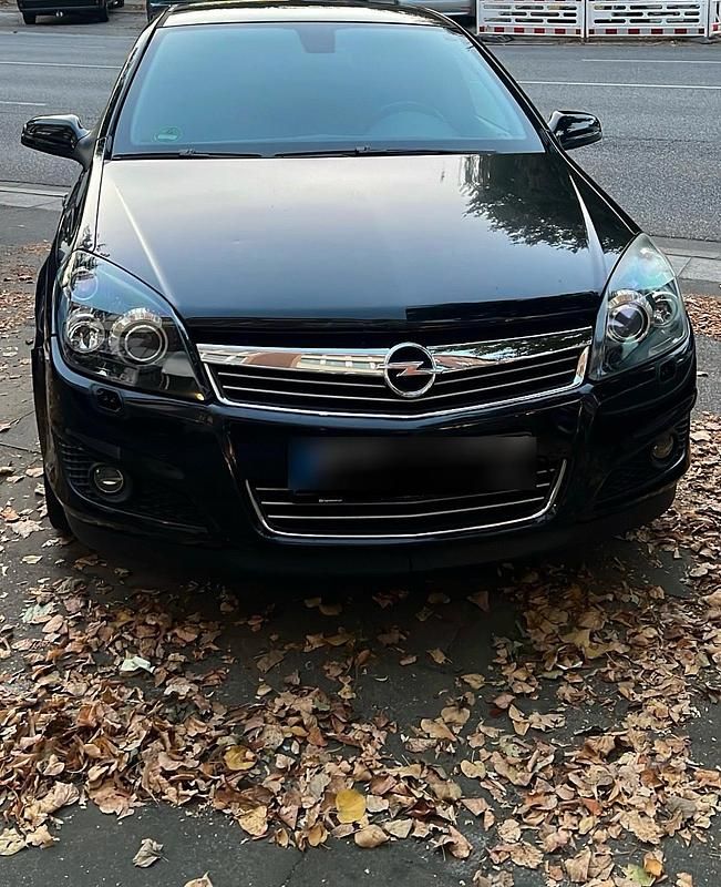 Schwarz Gebraucht 2008 Opel Astra Kombi | 3.500 € (Fairer Preis) - Bild 1/4