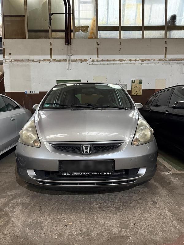 Silber Gebraucht 2004 Honda Jazz Kleinwagen | 599 € (Superpreis) - Bild 1/4