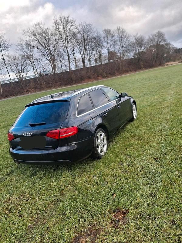 Schwarz Gebraucht 2010 Audi A4 Kombi | 4.950 € (Fairer Preis) - Bild 1/4