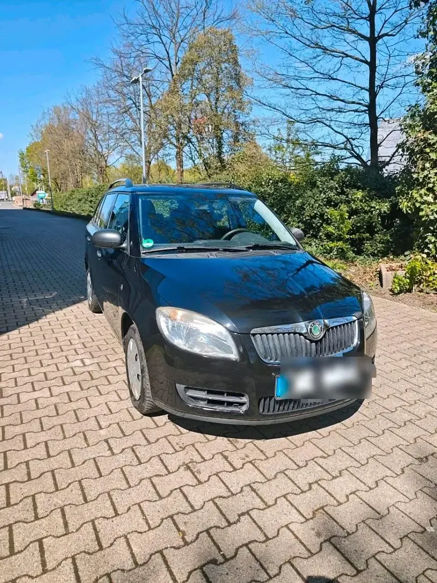 Gebraucht Skoda Fabia 60 PS (44 kW) 2010 Schwarz Kombi