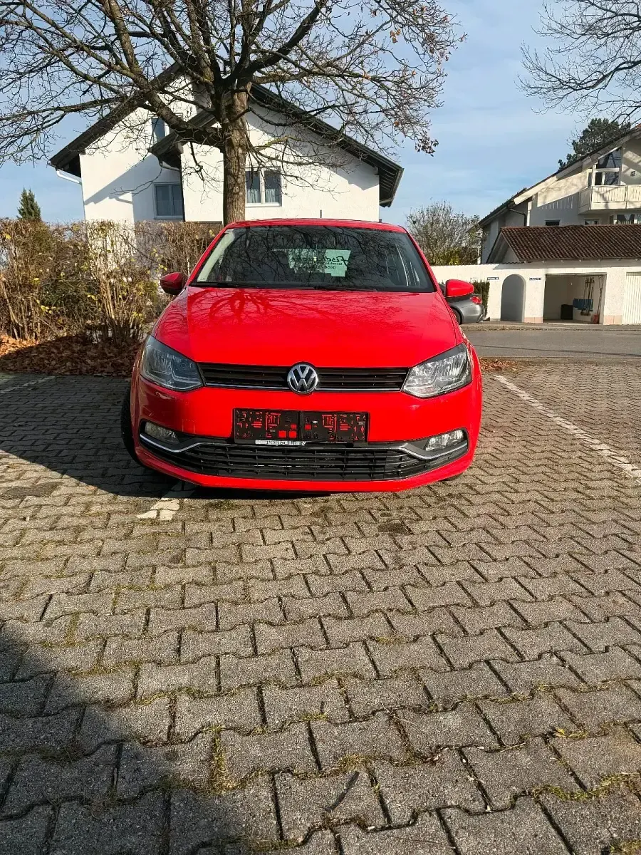 Gebraucht VW Polo 75 PS (55 kW) 2016 Rot Kleinwagen