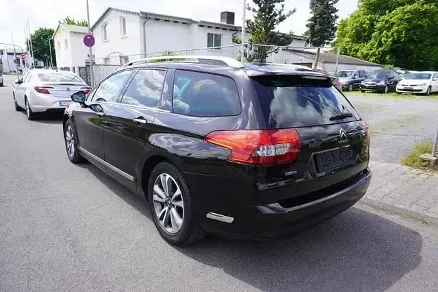 Gebraucht Citroën C5 SELECTION 150 PS (110 kW) 2016 Braun Kombi