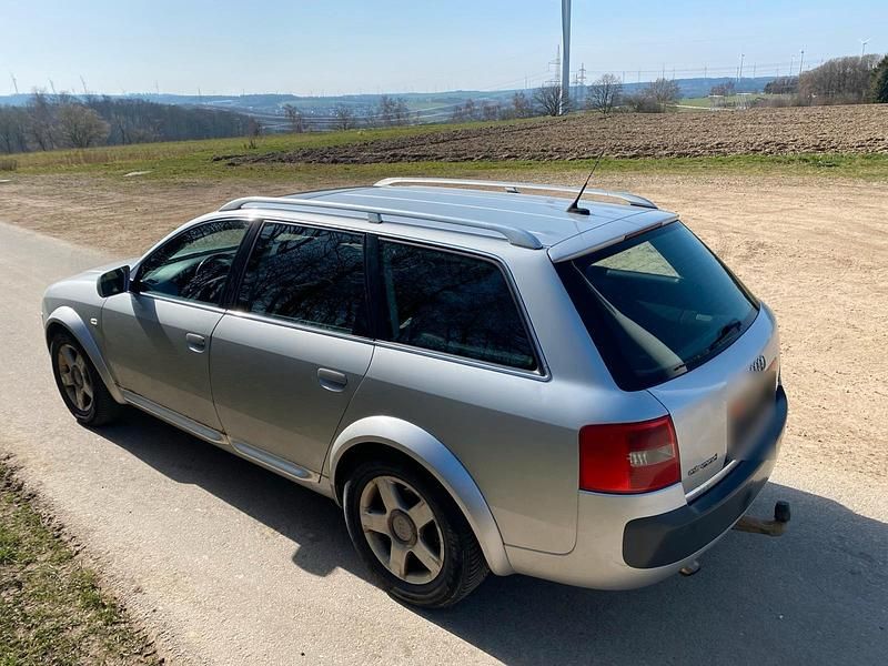 Gebraucht Audi A6 Allroad 180 PS (132 kW) 2003 Silber Kombi