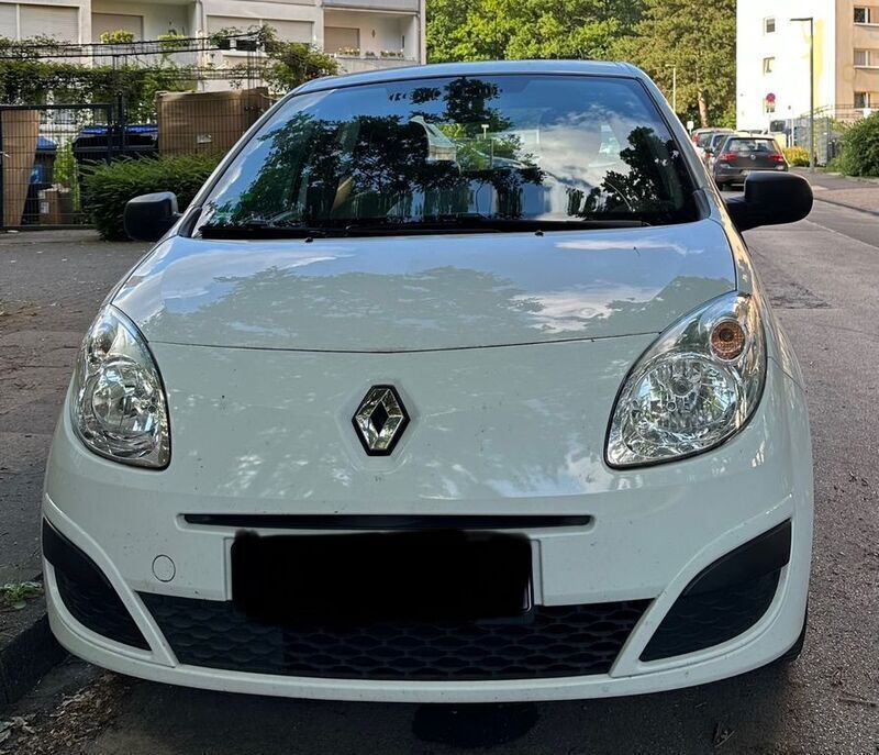 Grau Gebraucht 2010 Renault Twingo Authentique Kleinwagen | 800 € (Superpreis) - Bild 1/4