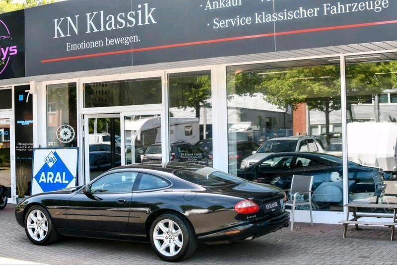 Schwarz Gebraucht 1999 Jaguar XK8 Coupé | 15.999 € - Bild 1/4