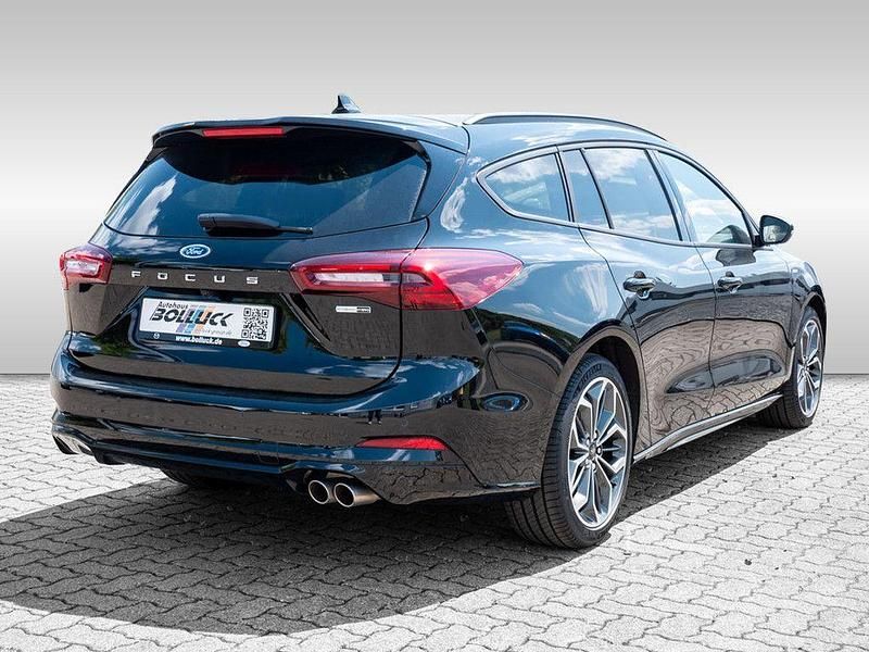 Gebraucht Ford Focus ST-Line 155 PS (114 kW) 2022 Schwarz Kombi