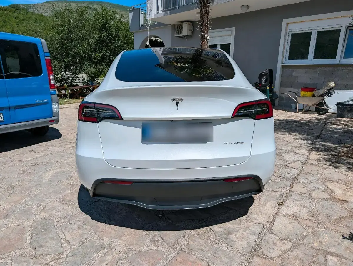 Gebraucht Tesla Model Y 378 kW (514 PS) 2023 Weiß SUV