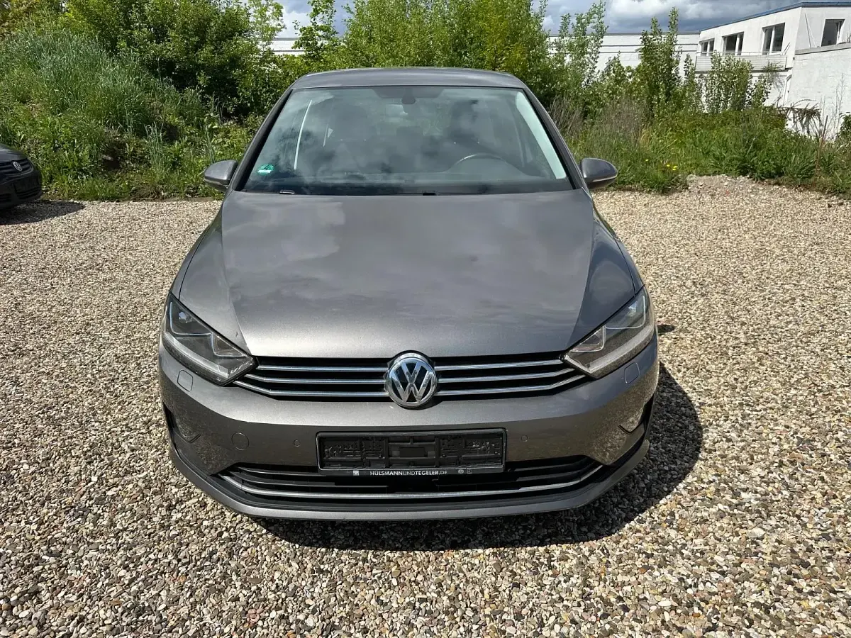 Używany VW Golf VII LOUNGE 110 KM (80 kW) 2016 Szary Sedan/Limuzyna