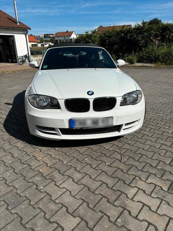 Weiß Gebraucht 2008 BMW 118 Cabriolet Cabrio | 10.700 € (Fairer Preis) - Bild 1/4