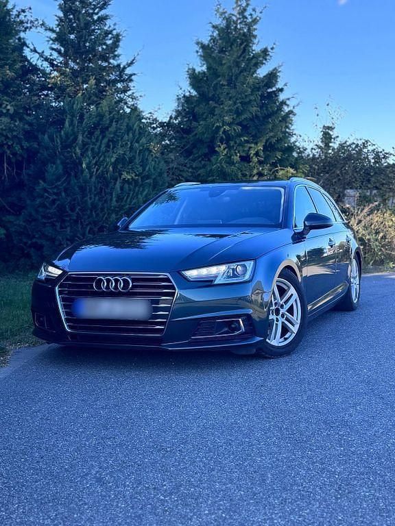 Grün Gebraucht 2016 Audi A4 Sport Kombi | 12.999 € (Superpreis) - Bild 1/4