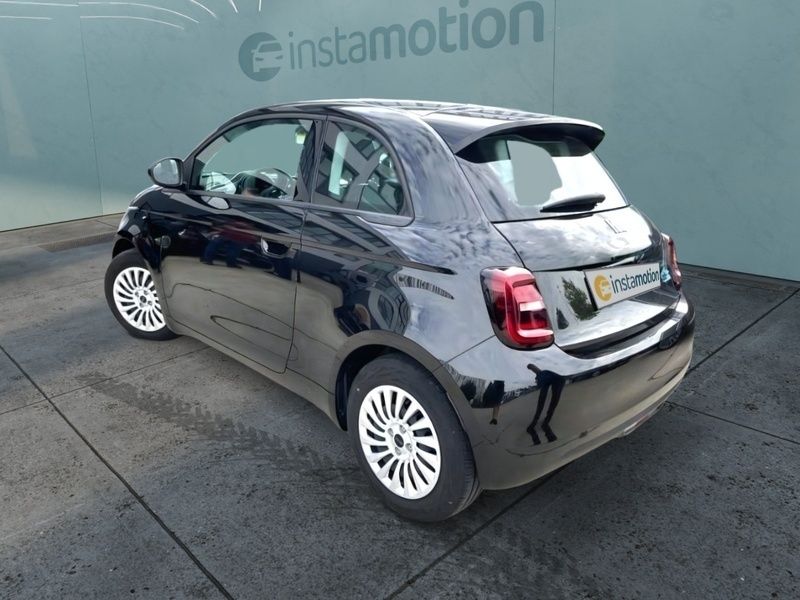 Gebraucht Fiat 500e Action 69 kW (95 PS) 2022 Schwarz Limousine