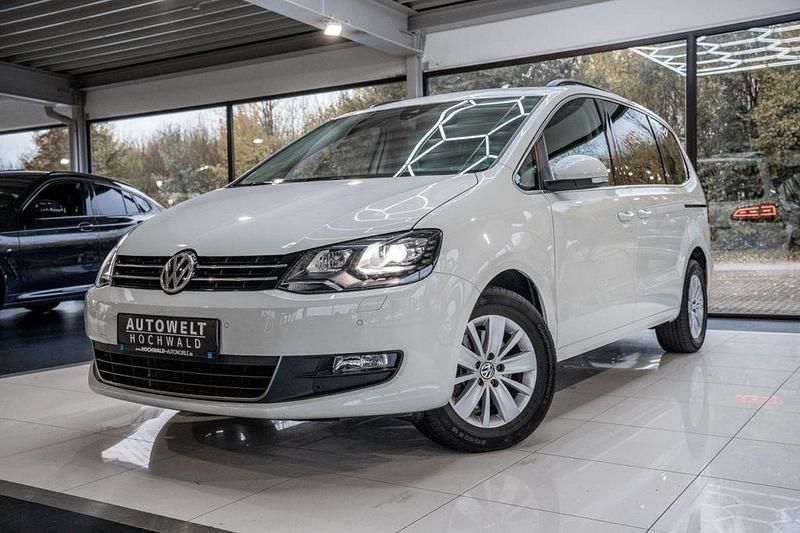 Gebraucht VW Sharan 150 PS (110 kW) 2019 Weiß Van / Kleinbus