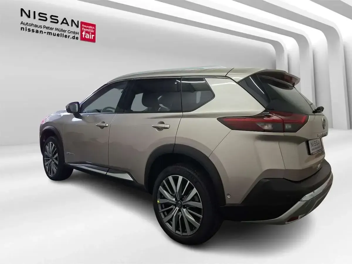 Neu Nissan X-Trail Tekna 204 PS (150 kW) 2026 Silver m SUV