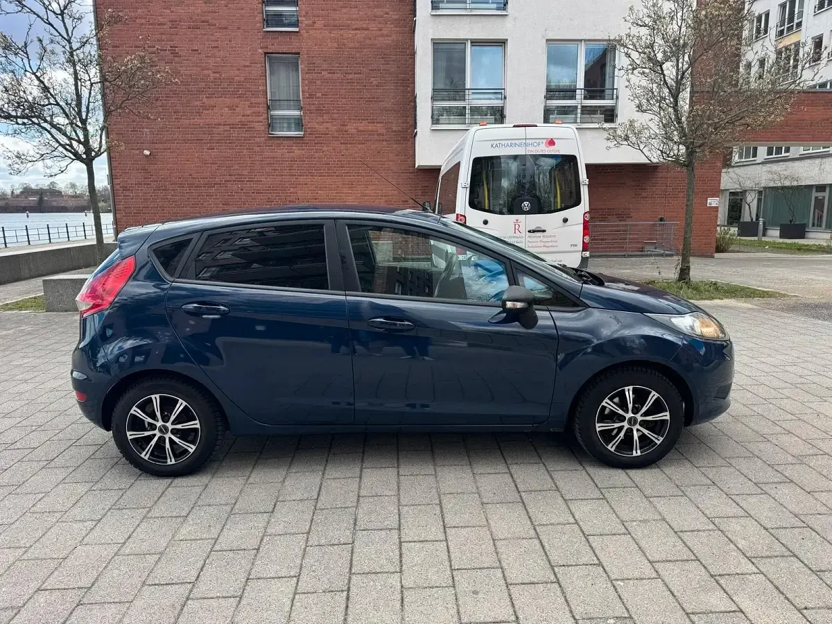 Gebraucht Ford Fiesta 2009 Blau Kombi
