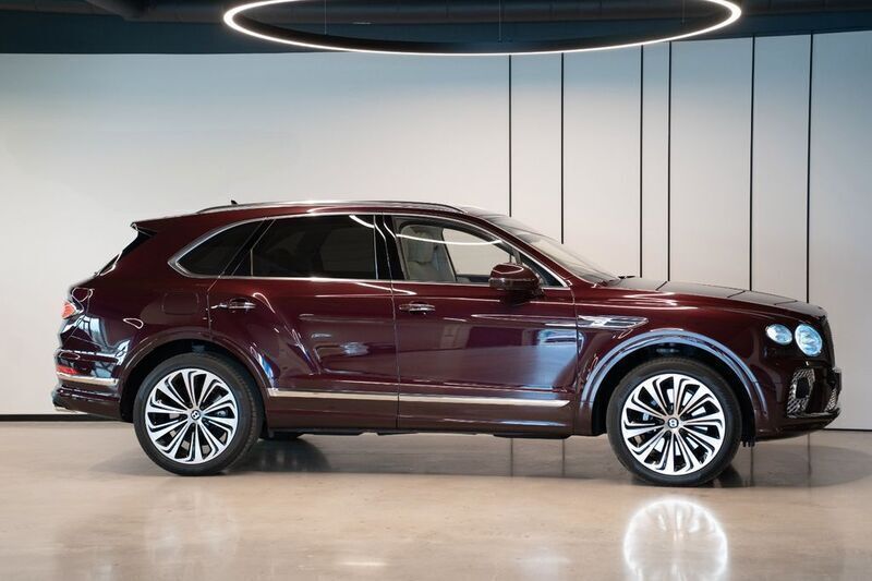 Gebraucht Bentley Bentayga 551 PS (405 kW) 2023 Rot SUV