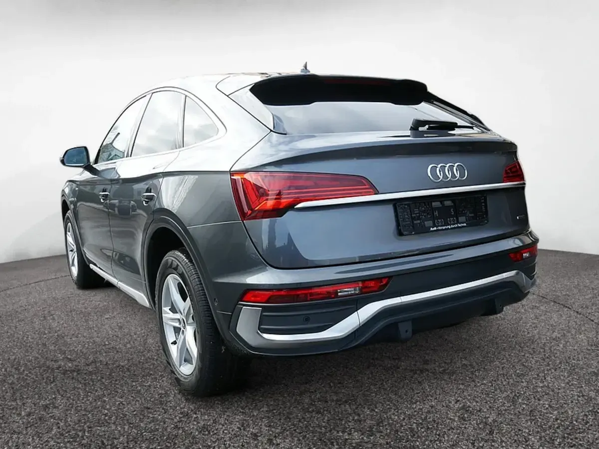 Gebraucht Audi Q5 Sportback S-Line 204 PS (150 kW) 2023 Daytonagrau perleffekt SUV