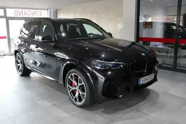 Gebraucht BMW X5 M Sport 352 PS (258 kW) 2023 Schwarz SUV