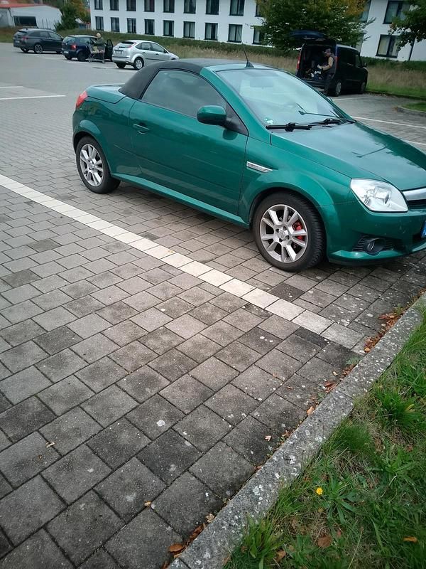 Gebraucht Opel Tigra 2004 Grün Cabrio