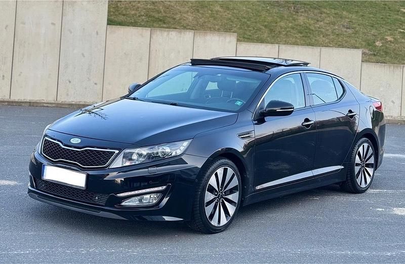 Schwarz Gebraucht 2012 Kia Optima Limousine | 8.500 € (Fairer Preis) - Bild 1/4