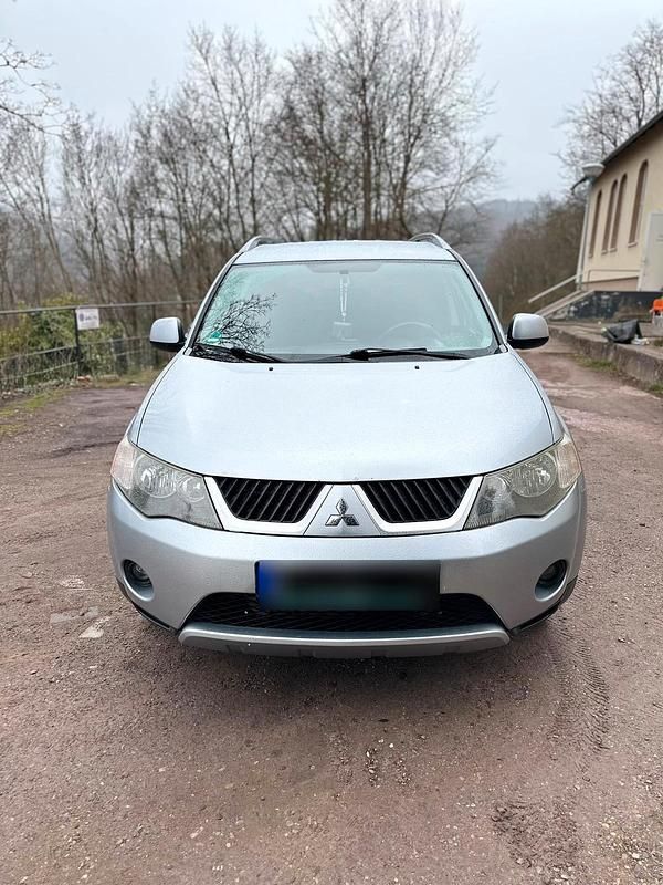 Gebraucht Mitsubishi Outlander 140 PS (102 kW) 2007 Silber SUV