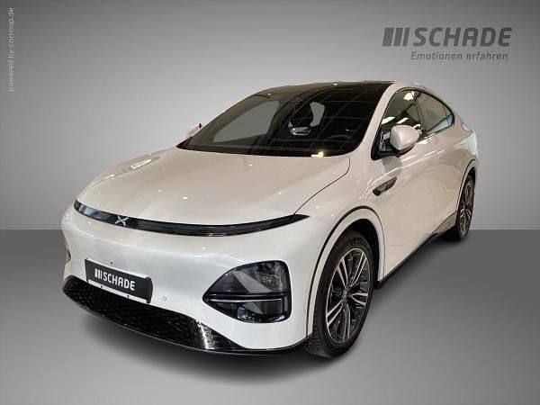 Weiß (arctic white) Neu 2025 XPENG G6 AWD Performance SUV | 36.932 € - Bild 1/4